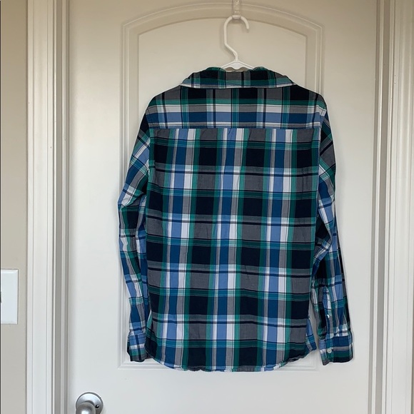 Button up - Picture 2 of 2